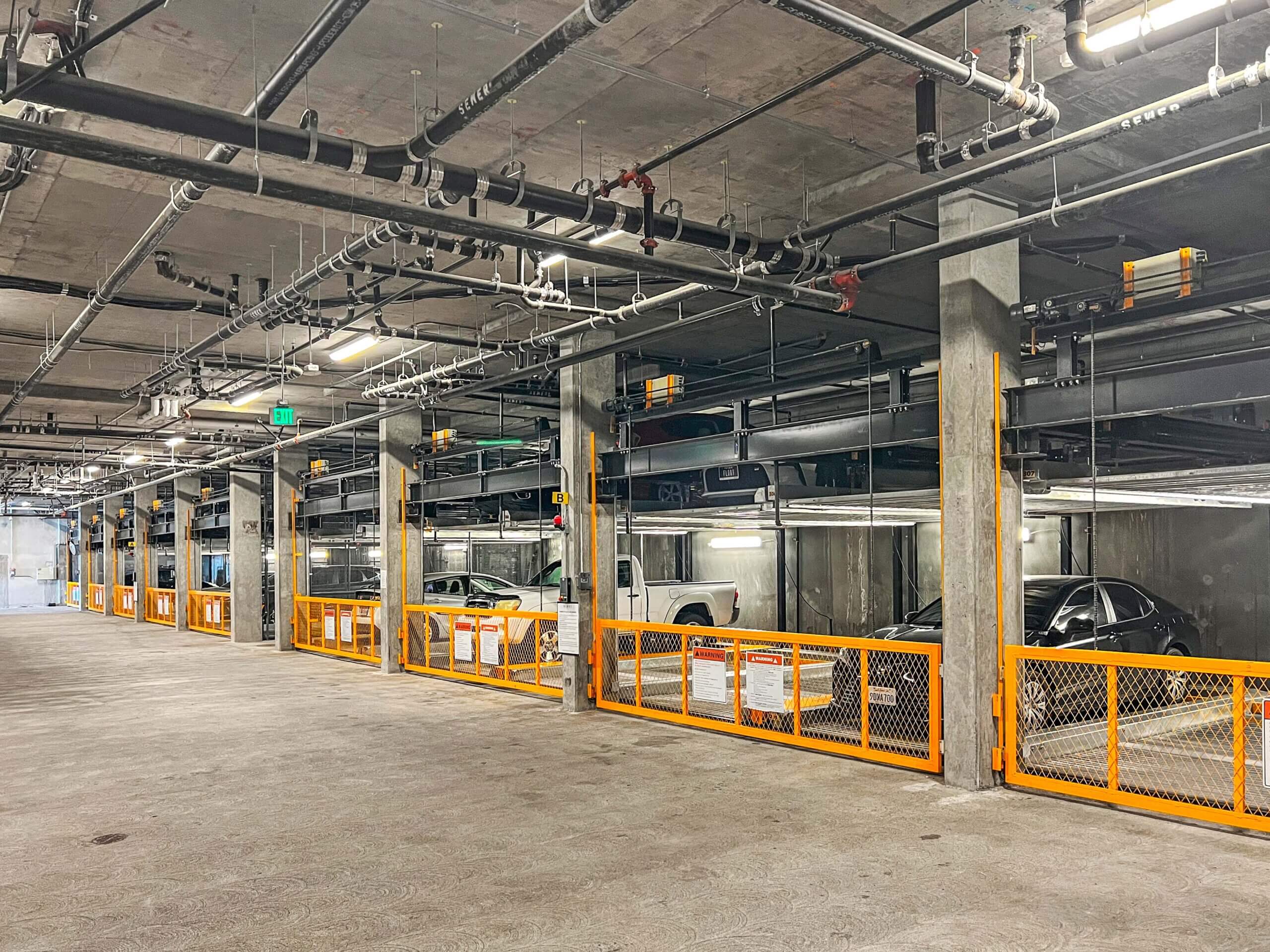 mechanical parking system with three levels