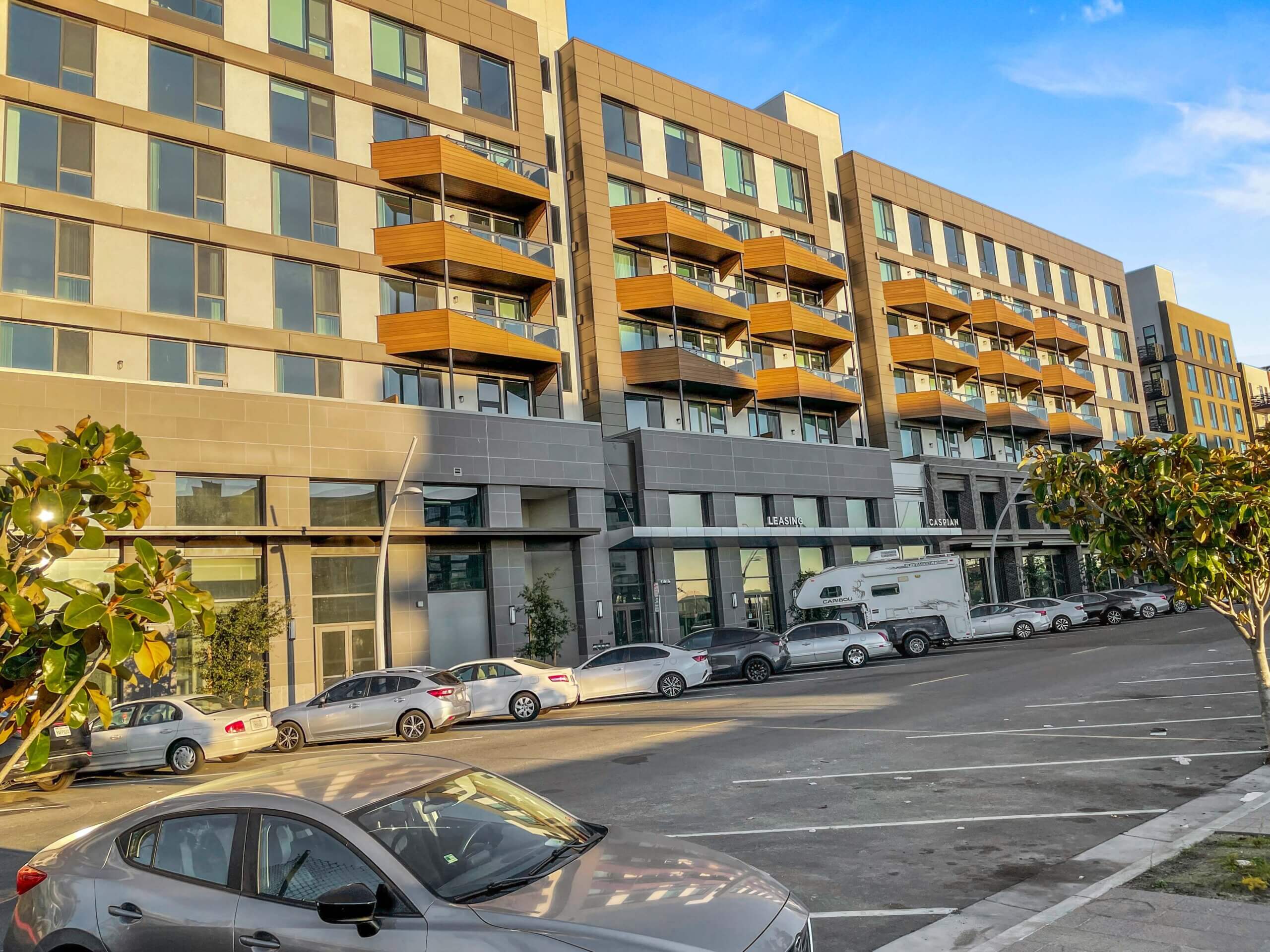 casparian multifamily residential development in brooklyn basin, oakland, ca
